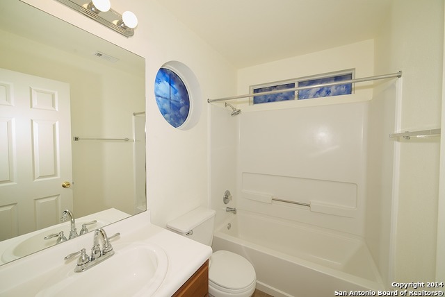 Image 11 of 17 For 42 Coastal Ln