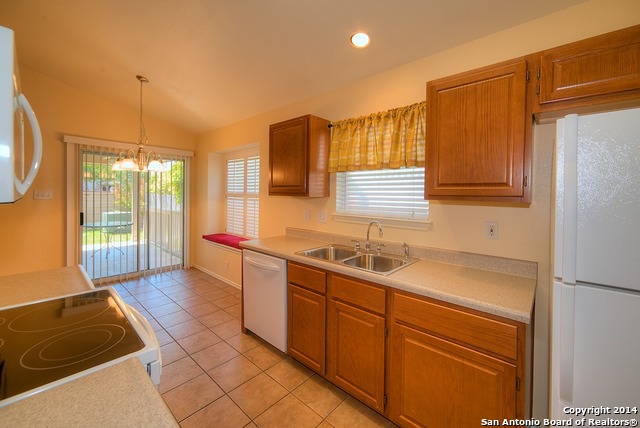 Image 14 of 17 For 42 Coastal Ln