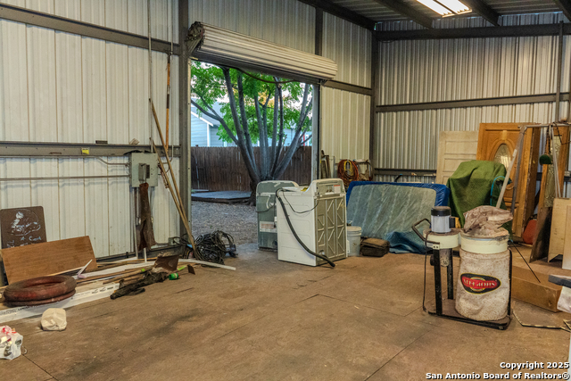 Image 21 of 21 For 1506 Wildwood Dr W