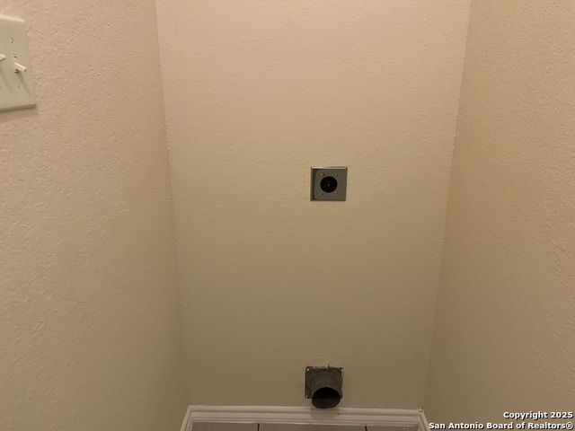 Image 13 of 28 For 8711 Azul Sky Court