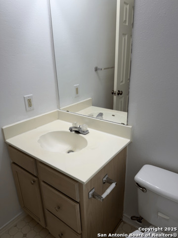 Image 15 of 36 For 8758 Park Olympia