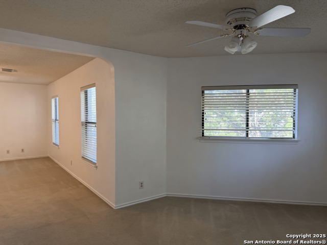 Image 21 of 36 For 8758 Park Olympia