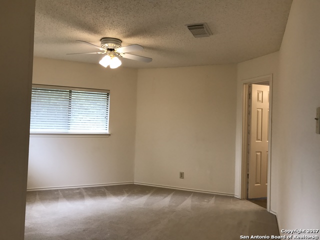 Image 22 of 36 For 8758 Park Olympia