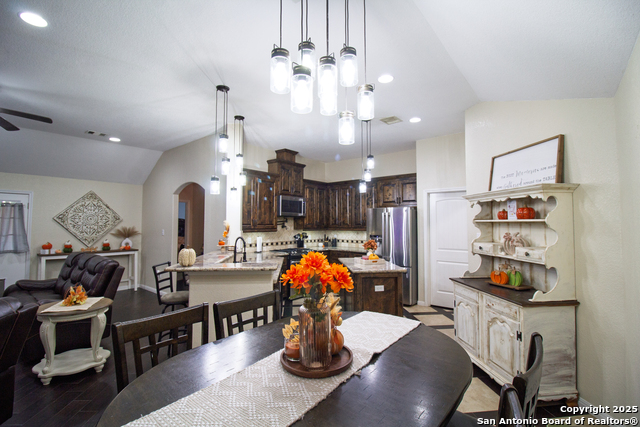 Image 11 of 35 For 504 Sullivan W