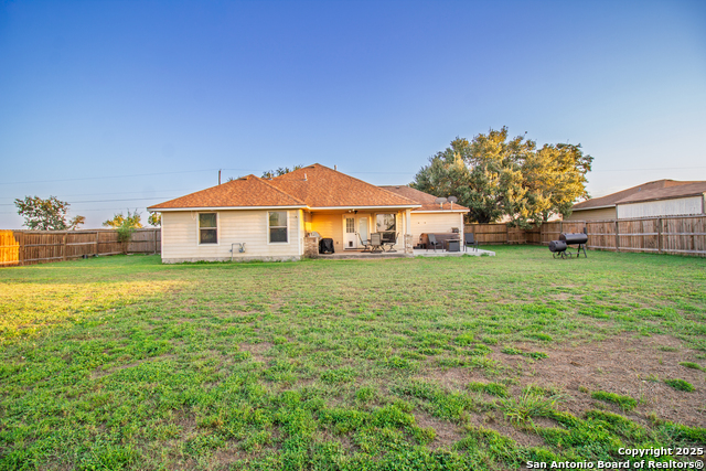 Image 33 of 35 For 504 Sullivan W