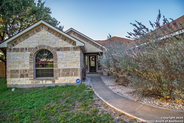 Image 6 of 35 For 504 Sullivan W