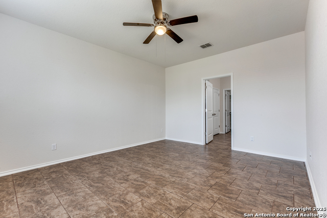 Listing photo id 10 for 8331 Gentry Crk