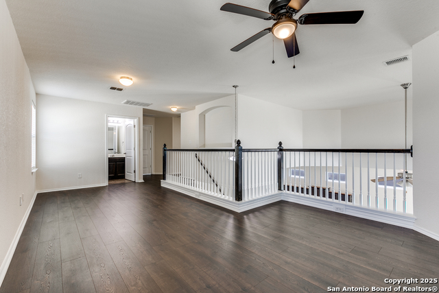 Listing photo id 15 for 8331 Gentry Crk