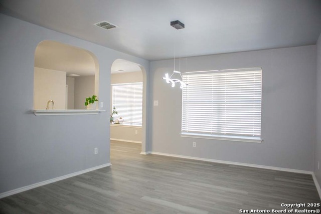 Image 7 of 36 For 9135 Granite Woods