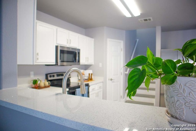 Image 9 of 36 For 9135 Granite Woods