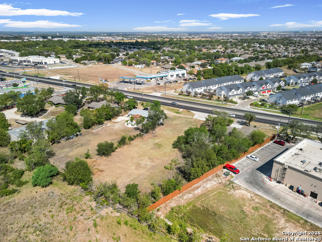 Image 5 of 18 For 1102 S State Highway 46