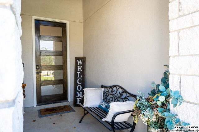 Listing photo id 22 for 1420 Quarry Rock