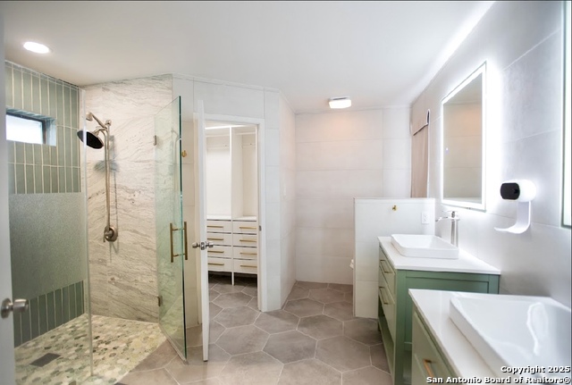 Image 15 of 26 For 2934 Burnt Oak