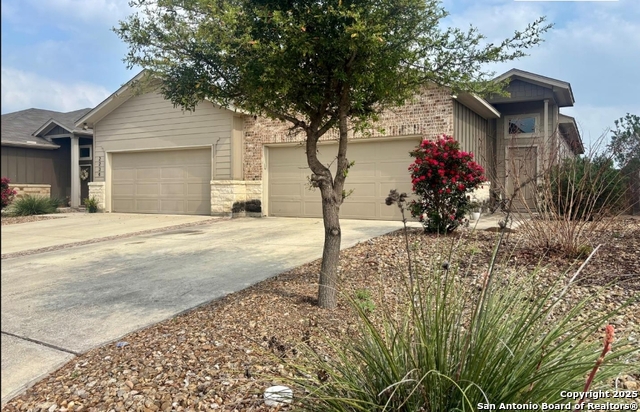 Image 2 of 15 For 2232 And 2234 Avery Village