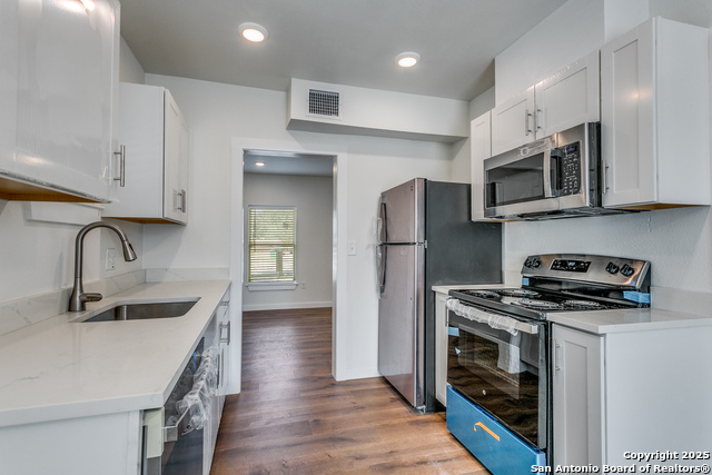 Image 10 of 28 For 920 Mcilvaine