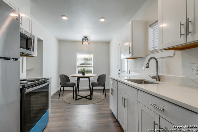 Image 7 of 28 For 920 Mcilvaine