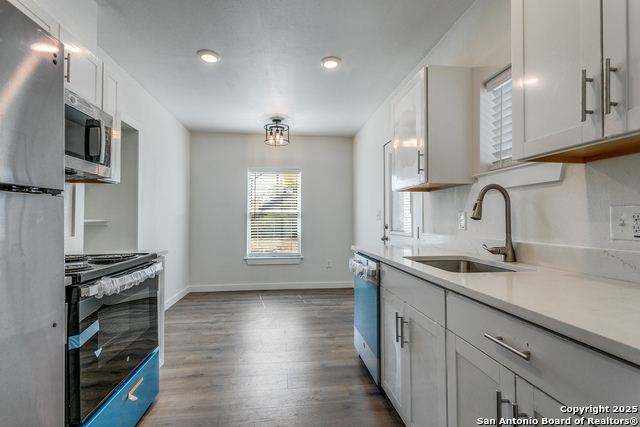 Image 8 of 28 For 920 Mcilvaine