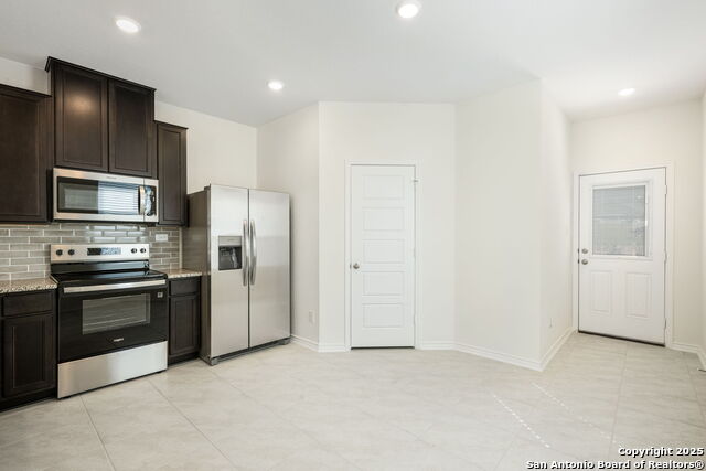 Image 9 of 26 For 3435 Old Almonte