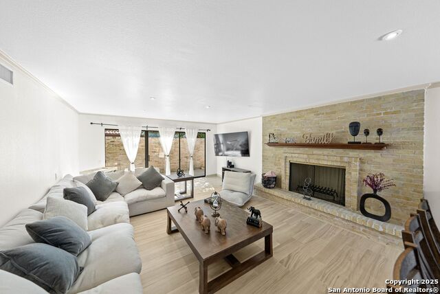 Image 10 of 44 For 12026 Mission Trace