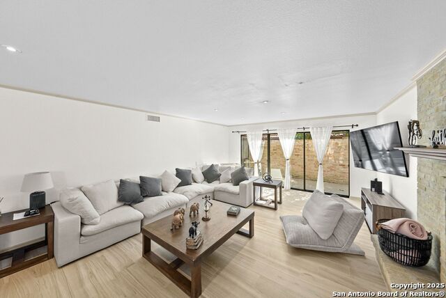 Image 11 of 44 For 12026 Mission Trace