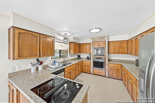 Image 23 of 44 For 12026 Mission Trace