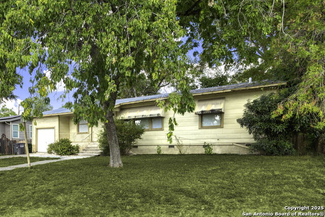 Image 2 of 20 For 342 Leming  