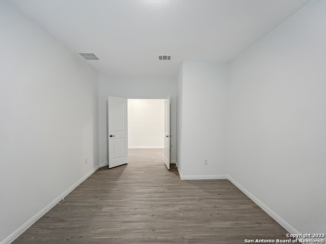 Image 14 of 25 For 622 Bean Bend