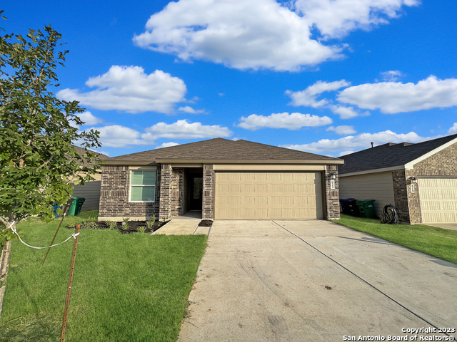 Image 2 of 25 For 622 Bean Bend