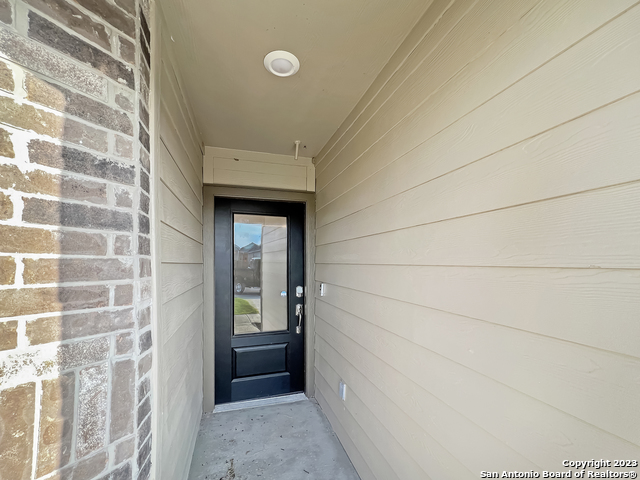 Image 4 of 25 For 622 Bean Bend