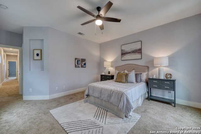 Image 11 of 22 For 1659 Center Street N