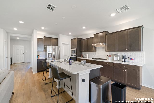 Image 10 of 34 For 6735 Shiraz Way