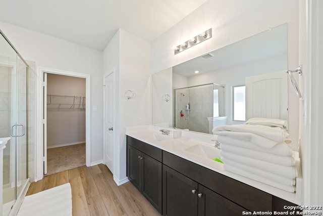 Image 20 of 34 For 6735 Shiraz Way