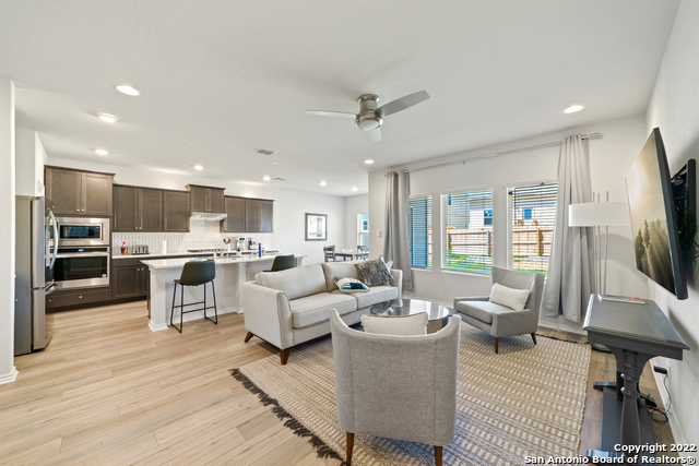 Image 7 of 34 For 6735 Shiraz Way