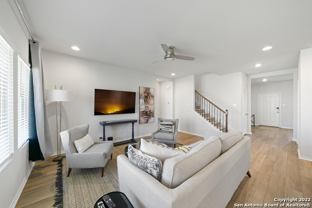 Image 9 of 34 For 6735 Shiraz Way