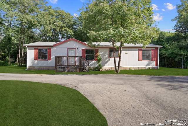 Details for 106 Haeckerville Rd, Cibolo, TX 78108