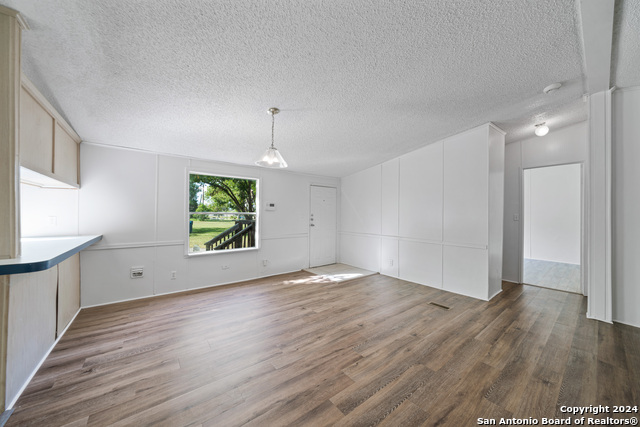 Image 11 of 19 For 106 Haeckerville Rd