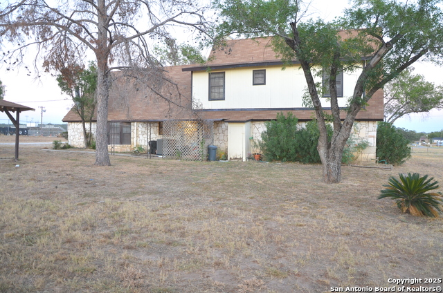 Image 20 of 27 For 115b Littleton