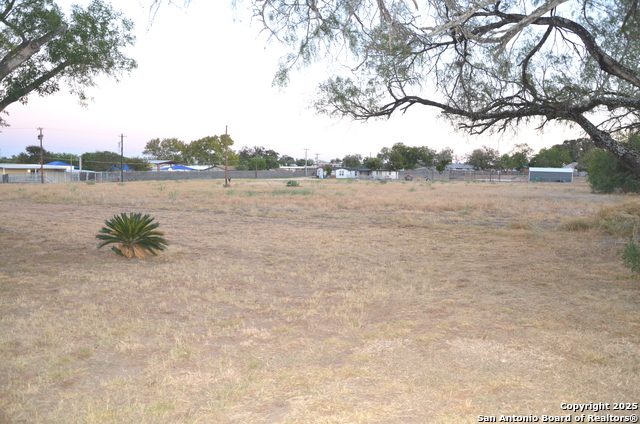 Image 23 of 27 For 115b Littleton