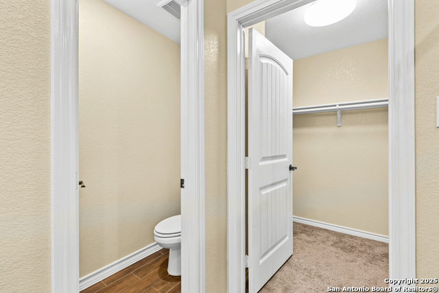 Image 26 of 32 For 6610 Woodstock