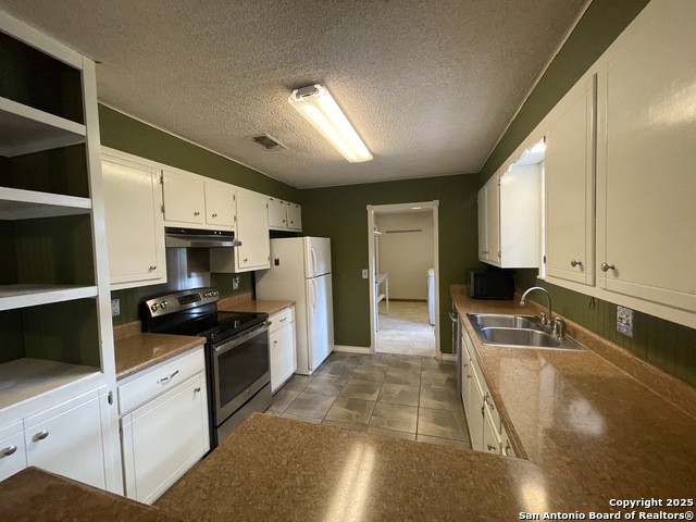 Image 13 of 31 For 1346 Carnation