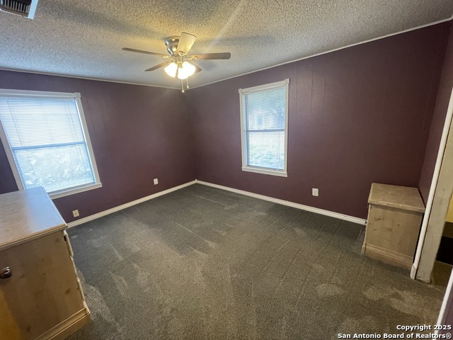 Image 22 of 31 For 1346 Carnation