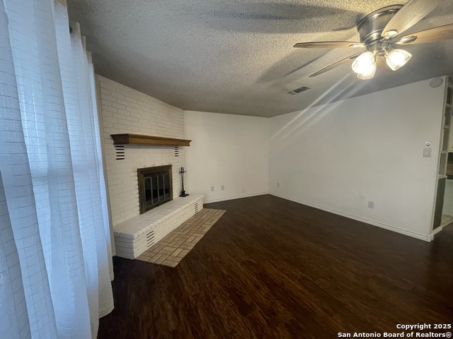 Image 9 of 31 For 1346 Carnation