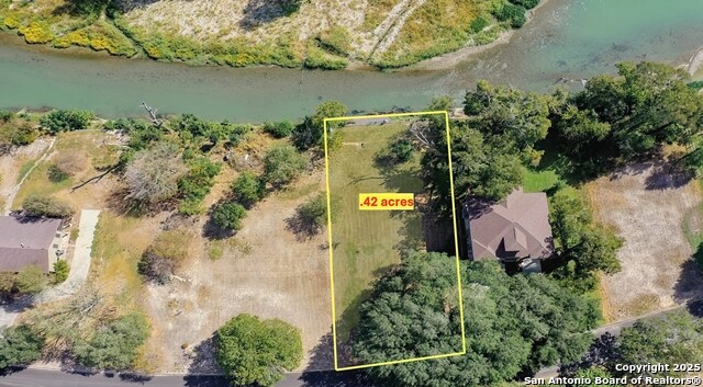 Details for 38 Hampton E, Seguin, TX 78155