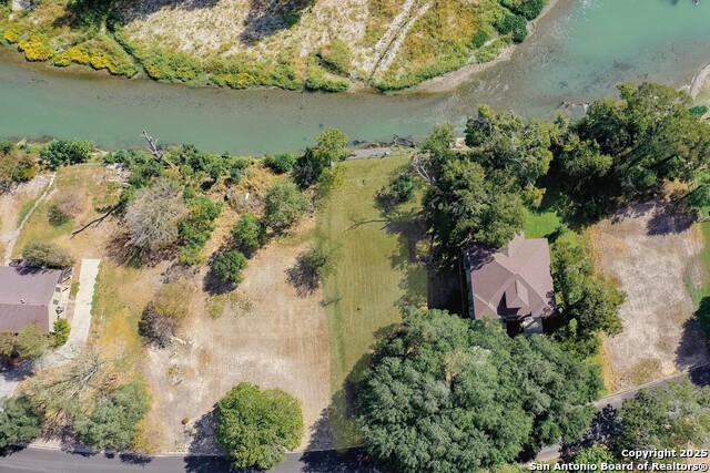 Image 2 of 12 For 38 Hampton E