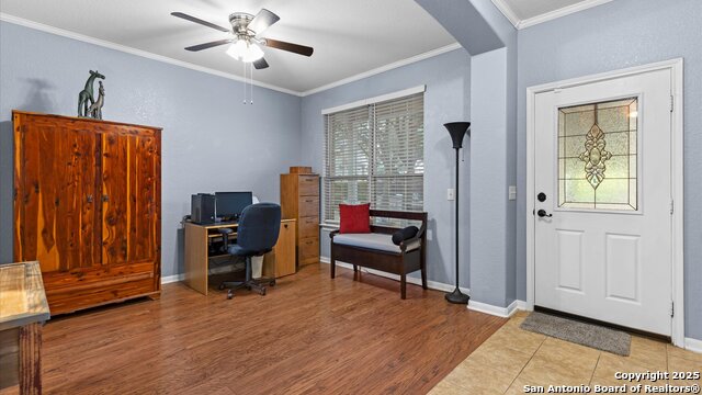 Listing photo id 12 for 1165 Kite  