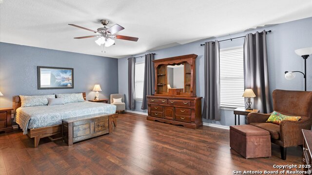 Listing photo id 13 for 1165 Kite  