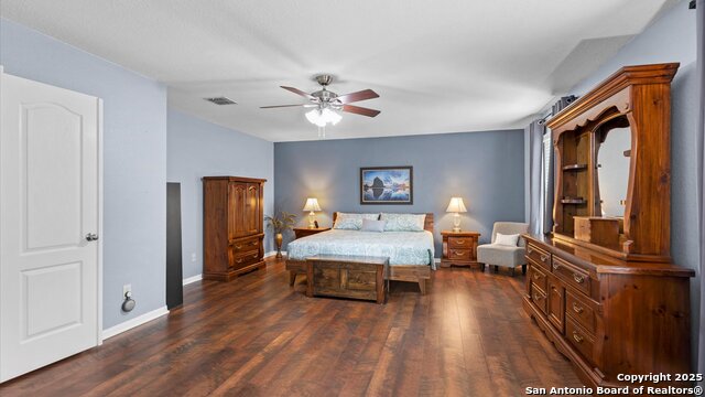 Listing photo id 14 for 1165 Kite  