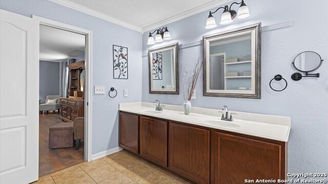 Listing photo id 17 for 1165 Kite  