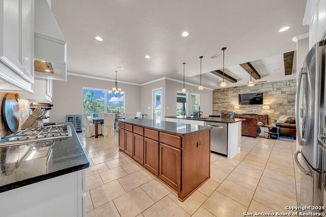 Image 12 of 50 For 3006 Comal Springs