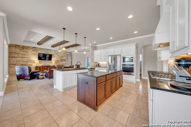Image 14 of 50 For 3006 Comal Springs